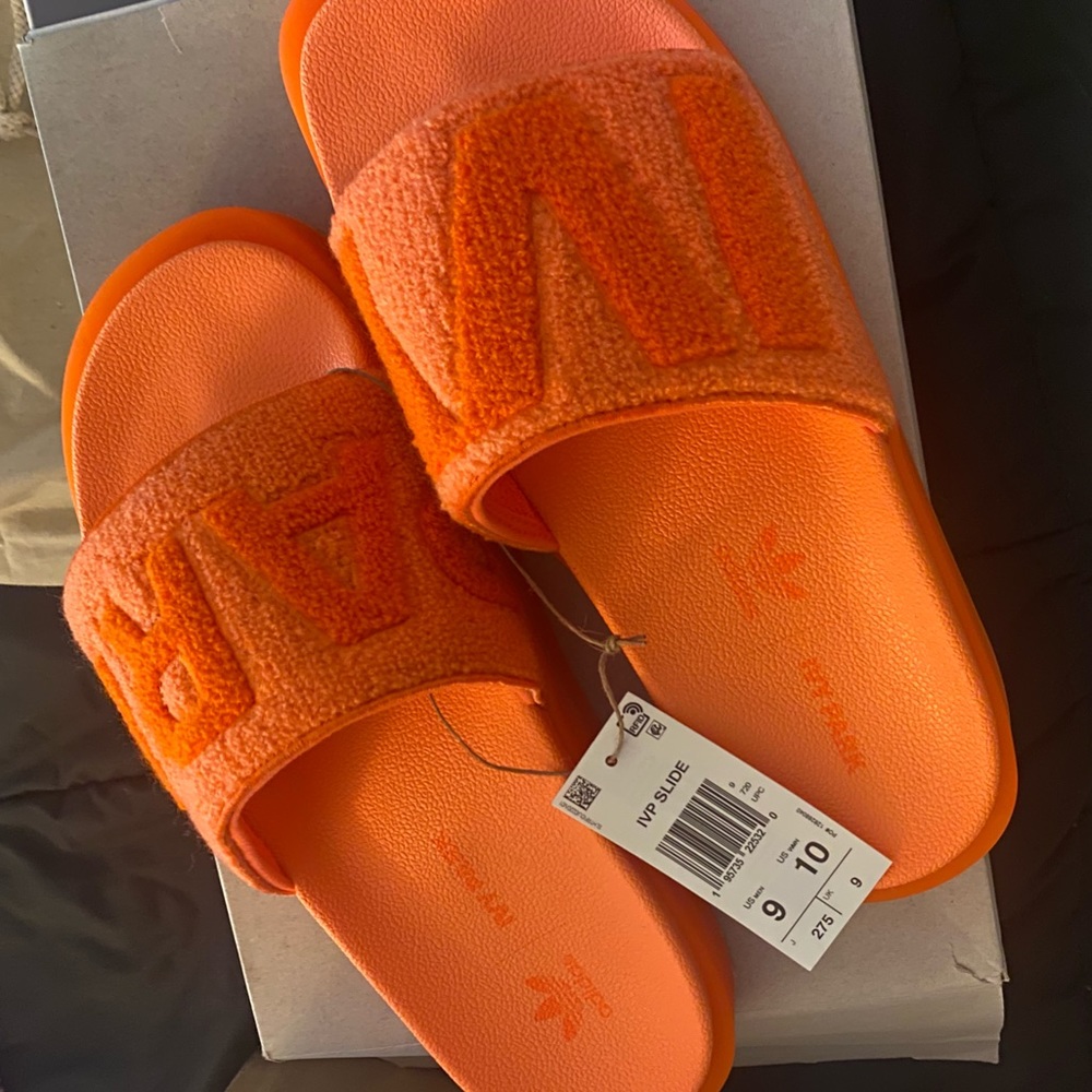 Ivy park orange sandals